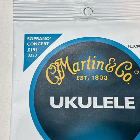 Martin & Co. | M600 Clear Fluorocarbon Ukulele Strings 0.0191/0.220 Gauge - Picture 5 of 6